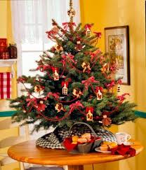 12 Easy Tabletop Christmas Trees Tabletop Christmas Tree Christmas Table Decorations Small Christmas Trees