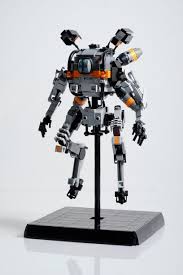 Ion And Northstar Titans On Standby Signal When Ready The Brothers Brick Lego Titanfall Lego Design Cool Lego Creations