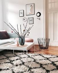 Wohnzimmer Ideen Und Bilder Bei Couch Wohnzimmer Tisch Weiss Wohnzimmertisch Wohnzimmer Ideen