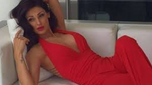 Scopri su gossipetv tutto su anna tatangelo: Anna Tatangelo Anni Altezza Figlio Gigi D Alessio Foto