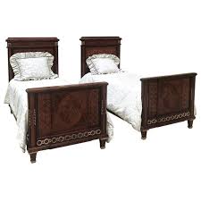 Get the best deals on louis xvi antique furniture. Louis Xvi Bedroom Furniture 145 For Sale At 1stdibs