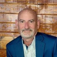 Douglas Markham's Instagram, Twitter & Facebook