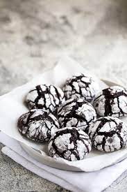 Fudgy Cracked Chocolate Cookies Best Snowball Cookies Recipe Crinkle Cookies Recipe Fun Baking Recipes Chocolate Crinkle Cookies Recipe