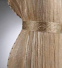 Worn by the likes of isadora duncan, lauren bacall, and tina chow, the. House Of Fortuny Delphos Gown With Murano Glass Beads C 1920 S 800x876 Styled247 Fortuny Dress Fortuny Pleats Fortuny Delphos
