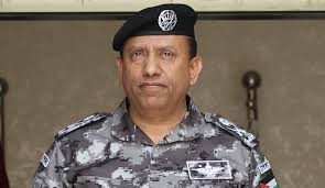 وجه مدير عام مديرية المنصورة بمحافظة عدن ، أحمد علي الداؤودي ، باعة الخضار والفواكه المتجولين إلى السوق العام للمديرية. Ø§Ù„Ù„ÙˆØ§Ø¡ Ø§Ù„Ø±ÙƒÙ† Ø§Ù„Ø­ÙˆØ§ØªÙ…Ø© Ù…Ø¯ÙŠØ±Ø§ Ù„Ù„Ø£Ù…Ù† Ø§Ù„Ø¹Ø§Ù… Ù†Øµ Ø±Ø³Ø§Ù„Ø© Ø§Ù„Ù…Ù„Ùƒ