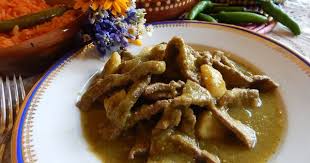 Bistec En Salsa Roja Receta Bistec En Salsa Verde Con Papas Bistec En Salsa Bistec De Res Recetas Bistec Con Papas