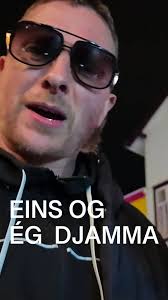 Christian Falk dó nýlega úr krabbameini. Íslendingar þekktu hann eflaust  best fyrir upptökustjórn með Bubba Morthens en hann gerði líka verulega  flotta hluti sem pródúser með Petter, Clemens, Papa Dee, Robyn, Ison