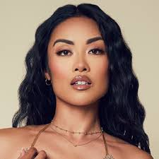 Prettiest bathroom ceiling ever!!! I want this!!! 😍🌸🌺🌹🌷🪻🌻🌼