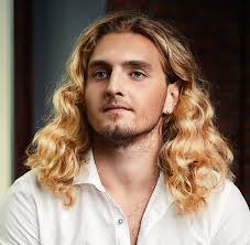 You might do some highlighting streaks for added effect. 90 Best Men S Hairstyles For Long Hair Be Iconic 2021
