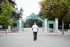 You notice a difference the moment you cross a bridge between western bakersfield, where trees and lawns flank smooth roads, and the east, where potholes and gravel mark the latino district. From Solitary Hell To Sacred Ground Kevin Mccarthy Defies The Odds Berkeley News