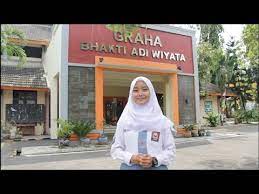 Implementasi iso 14001:2015 dalam penerapan pembelajaran berbasis lingkungan di era revolusi industri 4.0 smkn 1 adiwerna iso 14001 adalah standar yang disepakati secara internasional dalam menerapkan persyaratan untuk sistem manajemen lingkungan (sml). Promosi Ppdb Smkn 1 Adiwerna Youtube