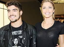 32, born 22 january 1989. Caio Castro Apresenta Grazi Como Namorada Aos Colegas De A Dona Do Pedaco Diz Site Radio Conexao Salvador
