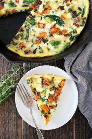 Sweet Potato Kale And Goat Cheese Frittata Recipe On Twopeasandtheirpod Com This Easy One Skillet Frittata Is Grea Frittata Recipes Sweet Potato Kale Recipes