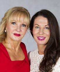 Kristi Currie's Instagram, Twitter & Facebook