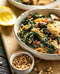 It can be an extremely beautiful mushroom coming in grey, blue, yellow, and pink, but also has a great taste. Creamy King Oyster Mushroom Pasta Avant Garde Vegan