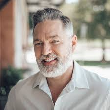 Ryan Goris's Instagram, Twitter & Facebook