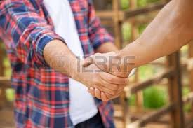 Résultat de recherche d'images pour "men shaking hands in a public restroom"
