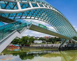 پل صلح گرجستان -  تور ارزان گرجستان