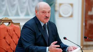 Аляксандр рыгоровіч лукашэнко) — белорусский политический и государственный деятель, первый президент республики беларусь. Lukashenko Poruchil Premer Ministru Otpravit Tihanovskoj Posylku S Pechenem Ria Novosti 30 07 2021