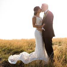 The best wedding photography education 3 years in the making, backed by 10 years of experience real world education & resources from the most successful wedding photography studios in. Studio 1 Photography Home Facebook