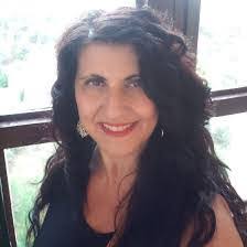 Carol Tedrow's Instagram, Facebook & TikTok