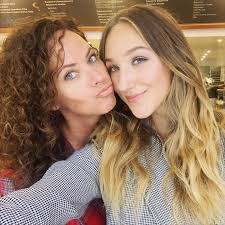 Amy Maul's Instagram, Twitter & Facebook