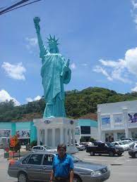 Programa jovem aprendiz brusque 2021. Estatua Da Liberdade Na Frente Da Loja Havan Em Brusque Sc Mapio Net