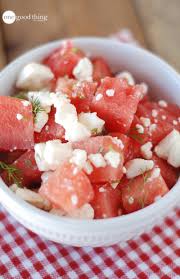 28 Snacks Under 200 Calories 1 Cup Sliced Cherry Tomatoes 1 Cup Chopped Cucumber And 1 4 Cup Red Onion Mixed With 2 Tabl Healthy Snacks Easy 200 Calories Food