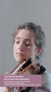 Reel by Elena Neff Zhunke Violinist&Pianist (@elenasmusikdesign) · November  29, 2025