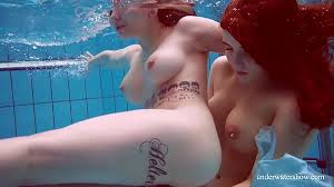 808 показов 50% underwater show. Zuzanna Is Swimming In Pantyhose In The Pool