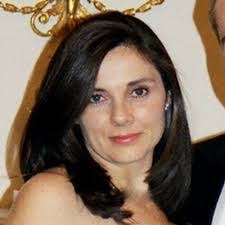 Lorena Krause's Instagram, Twitter & Facebook