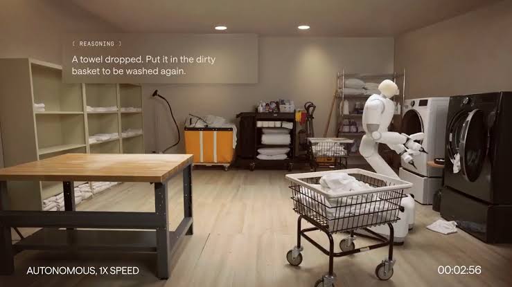 Dyna 2.1 Robot Handles Full Laundry Workflow Autonomously