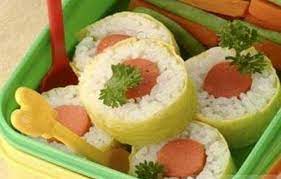 Nasi Gulung Dadar Isi Sosis Ide Makanan Makanan Makanan Siang Anak