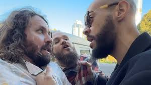 Your average marketplace meetup 🫣, (Dirty heist), Comment your worst  marketplace experience ?, Best comment wins some unwanted marketplace  advice from our chatacters !! , #reels #aussiecomedy ...