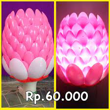 Sendok, garpu, pisau dari botol plastik. Lampu Hias Handmade Berbahan Sendok Plastik Cocok Untuk Lampu Hias Dinding Lampu Cafe Lampu Tidur Atau Cocok Juga Untuk Kreatif Lampu Tidur Perhiasan Kain