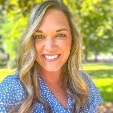 Jackie Mabry's Instagram, Twitter & Facebook