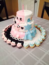 Lynae S Minnie Mouse And Frozen Cake Frozen Cake Cake 3rd Birthday