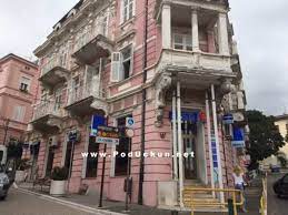 Snižene cijene, akcijska ponuda i ekskluzivne nekretnine na atraktivnim lokacijama u cijeloj hrvatskoj. U Oku Kamere Poslovnica Erste Banke Privremeno Preseljena U Zgradu Fina E Opatija Poduckun Net