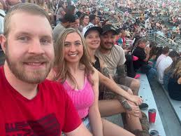 May flower puppies due May 2025!