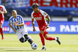 Nolhan Courtens zet SC Heerenveen met knappe treffer naast AZ