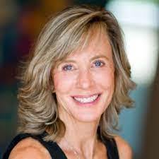 Michelle Hoisington's Instagram, Twitter & Facebook