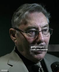 230 Ray Barnett Photos & High Res Pictures