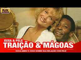 This photo suggests to me that pelé was a big fan of happy days. Pele E Xuxa Um Casal De Traicao Magoas Youtube
