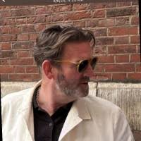 2500+ "Daren &" profiles