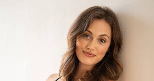 Ashley Rogers Of Reform Pilates LA On How Pilates Can Improve Your Health  and Wellbeing