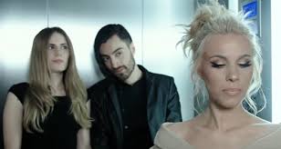 (c) 2017 rotonconcerte & management:cristi musat | +40.726. Amna Feat Robert Toma La Capatul Lumii Music For Club