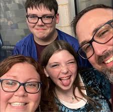 Go to spot for burger take out or delivery around Medford