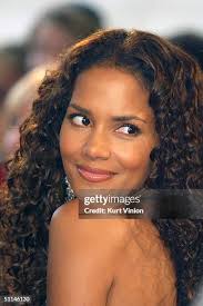 2.872 foto e immagini ad alta risoluzione di Selina Kyle