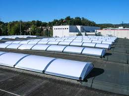 .lucernario gigante apribile consigli ciao a tutti, mi servirebbe un consiglio su un fornitore in grado di realizzare a misura un elemento architettonico problematico e singolare. Rifacimento Lucernari Industriali E Cupole