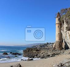 Book hotels near laguna beach. The Turret Tower At Victoria Beach In Laguna Beach California Fototapete Fototapeten Sudkalifornien Blauer Himmel Kuste Myloview De